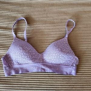 PINK Victoria's Secret Lace Bralette in Soft Purple